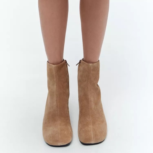 Brand new tan suede boots - Picture 4 of 5